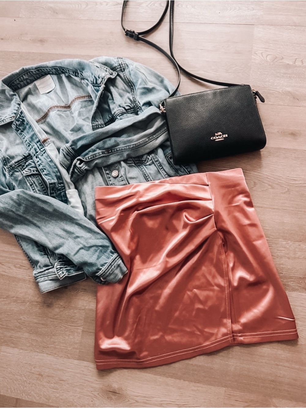 nwot shein satin rose mini skirt